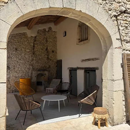 Le Du Hameau