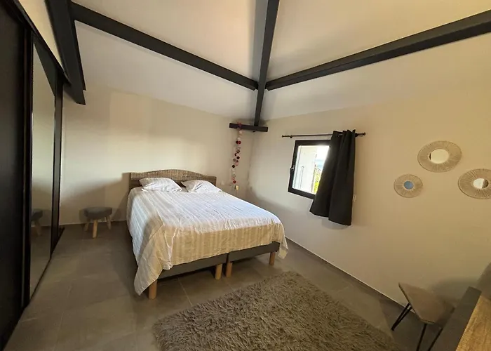Casa de Férias Le Du Hameau Malataverne